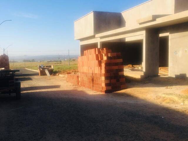 Área para Venda em Iporá - 5