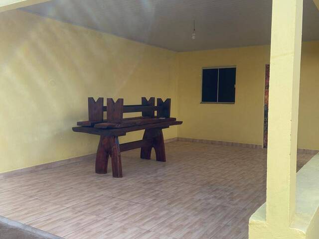 Casa para Venda em Iporá - 5