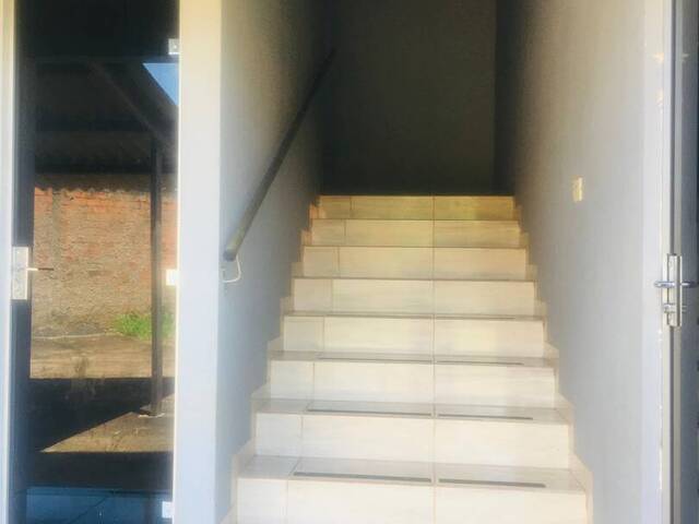 #12 - Apartamento para Venda em Iporá - GO