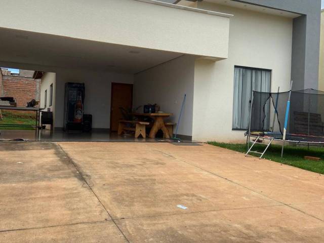 #21 - Casa para Venda em Iporá - GO - 1