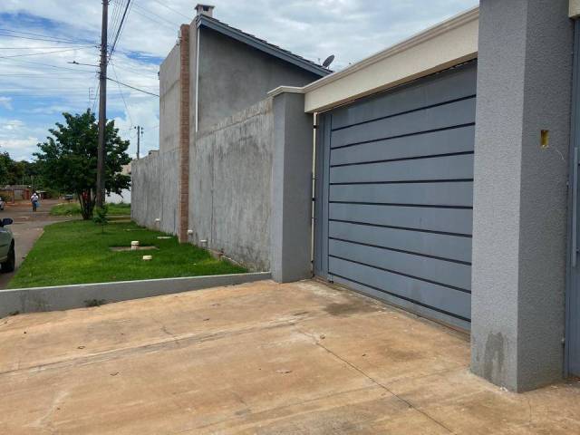 #21 - Casa para Venda em Iporá - GO - 3